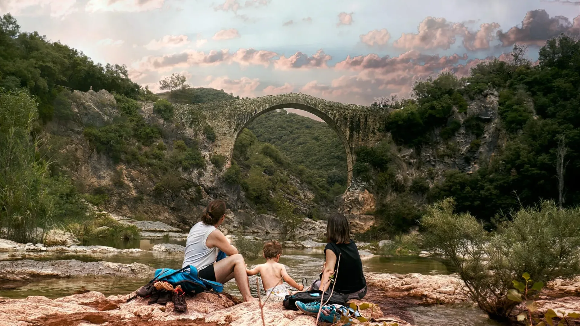 Entorno natural y paisaje rural de Cataluña que rodea el alojamiento, fotografía profesional de exteriores